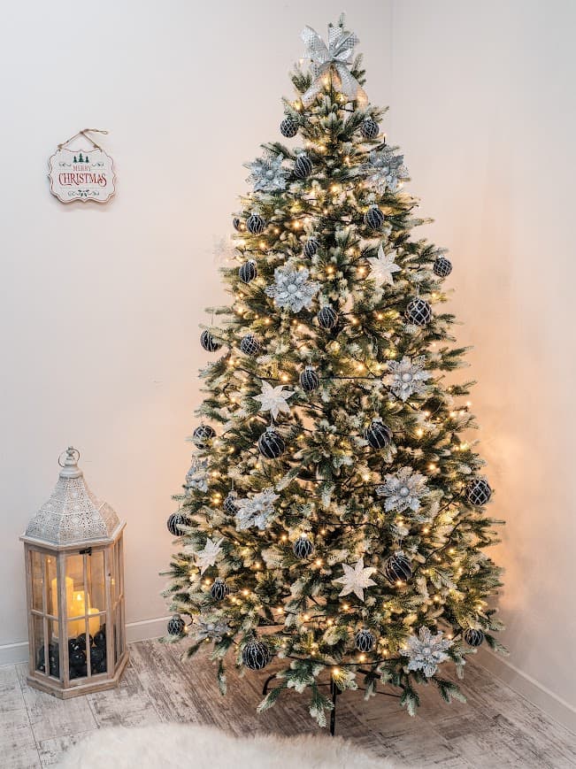 Zestaw Bombek Choinkowych 18 szt. – Classic Elegance Black