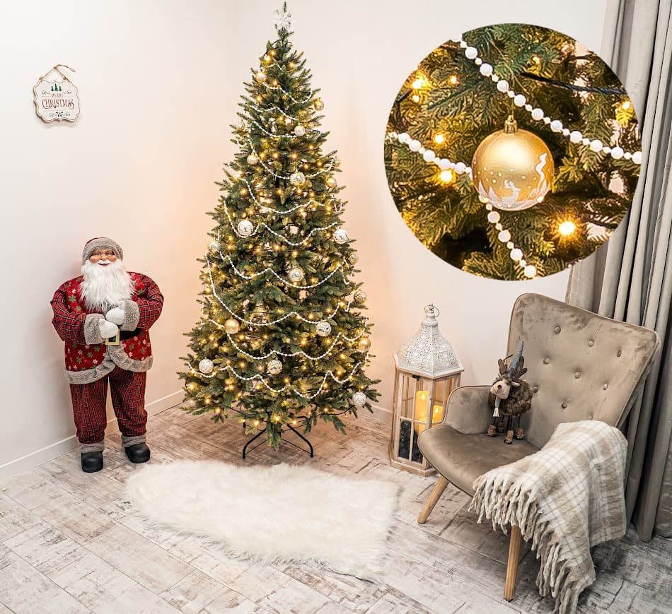 Korale choinkowe 9 m – Białe Dekoracyjne Kule